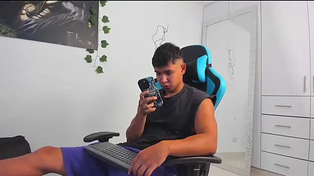 Bray Kevin online show from 02/19/25, 02:55