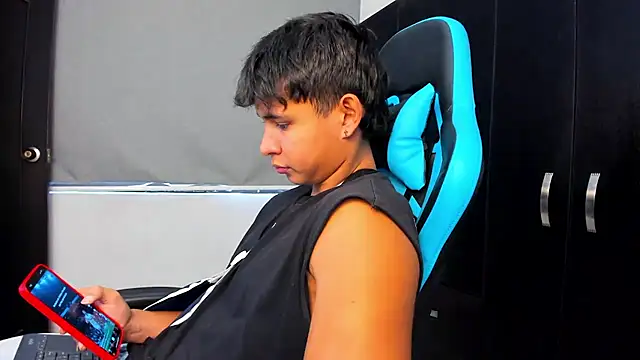 Bray Kevin online show from 10/15/25, 06:19