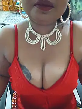 Snapshot of YR-SHIVANI chatting on 06/28/26, 07:25 YR-SHIVANI online show from 06/28/26, 07:25