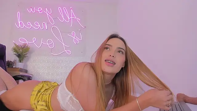 Abby-me online show from 01/13/25, 06:16