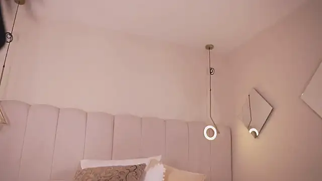 Abby-me online show from 03/25/26, 12:11