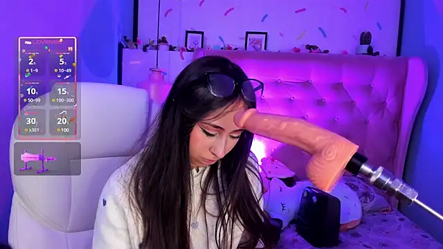  cloe martinez online show from 01/29/25, 02:09