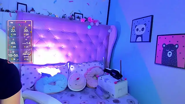  cloe martinez online show from 02/19/25, 08:41