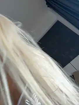 violettabunny03 online show from 02/03/26, 02:53