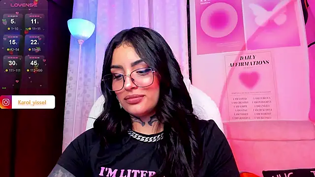 Hinataw33d01 online show from 12/20/24, 05:14