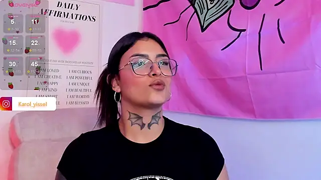 Hinataw33d01 online show from 03/07/25, 11:38