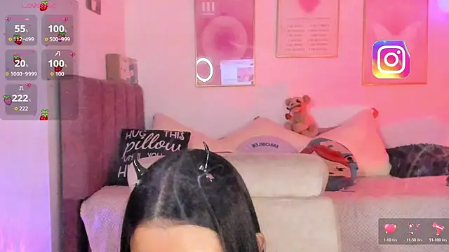 Hinataw33d01 online show from 11/23/25, 03:28