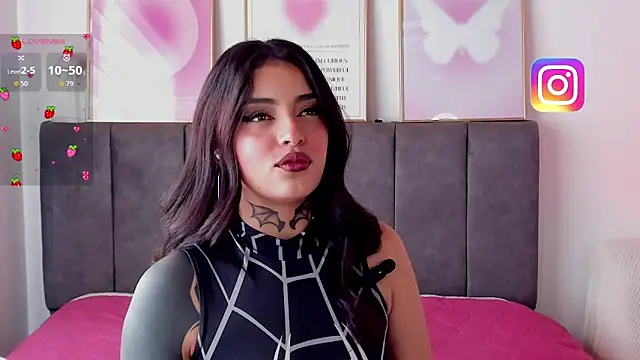 Hinataw33d01 online show from 03/27/26, 08:52