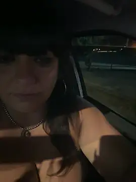 Snapshot of Sensualmente333 chatting on 03/03/26, 02:07 Sensualmente333 online show from 03/03/26, 02:07