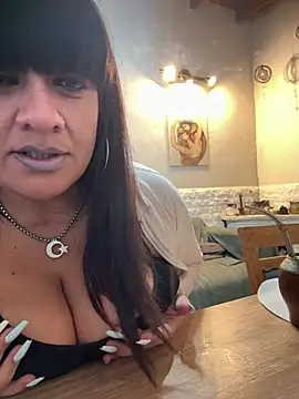 Snapshot of Sensualmente333 chatting on 06/29/26, 12:05 Sensualmente333 online show from 06/29/26, 12:05