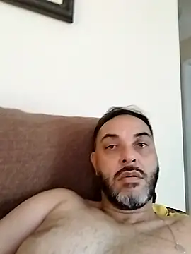 Maiconp78 online show from 12/18/24, 06:03