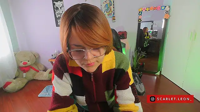 Snapshot of Scarletleon77 chatting on 02/13/25, 03:14 Scarletleon77 online show from 02/13/25, 03:14