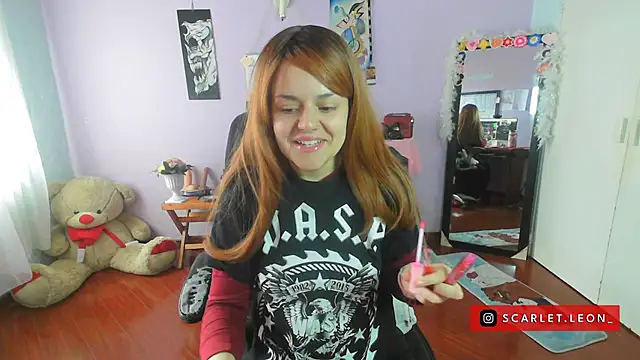 Snapshot of Scarletleon77 chatting on 03/12/25, 03:18 Scarletleon77 online show from 03/12/25, 03:18