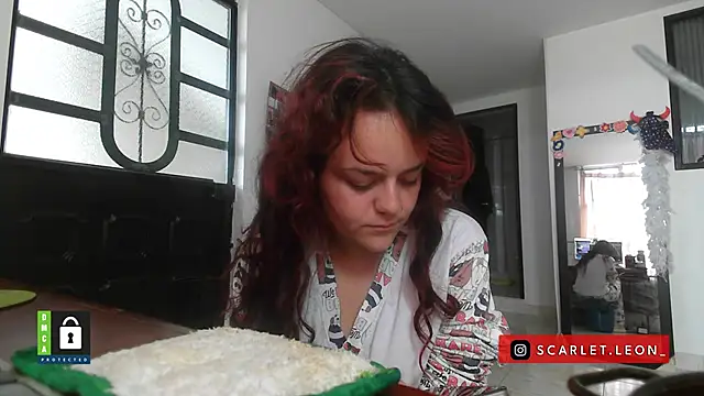 Scarletleon77 online show from 10/29/25, 12:40