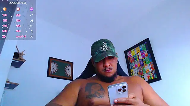 yosoy enzo2020 online show from 01/11/26, 05:01