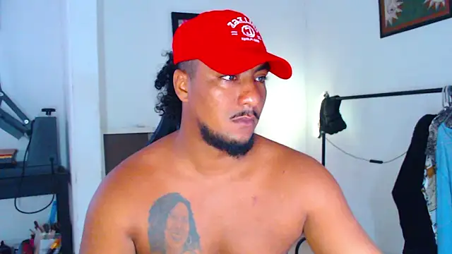 yosoy enzo2020 online show from 03/01/26, 02:19