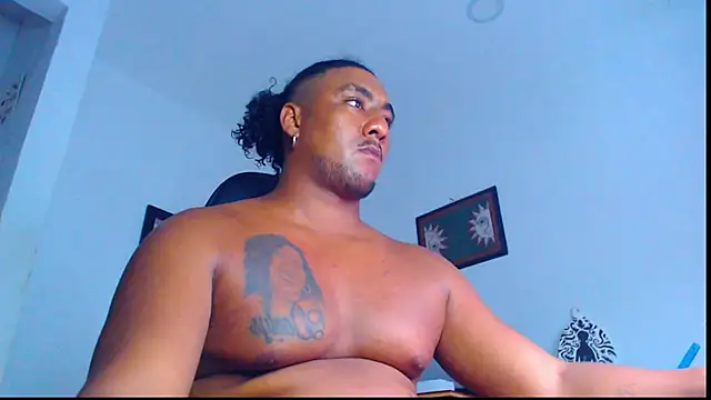 yosoy enzo2020 online show from 04/17/26, 01:30