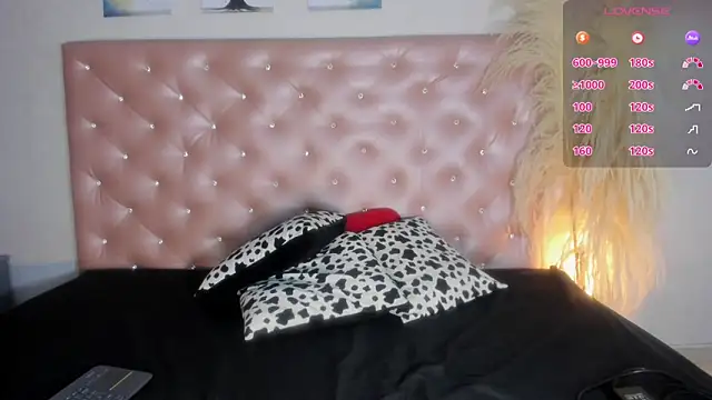 paulinasaeEnz online show from 11/17/25, 01:17