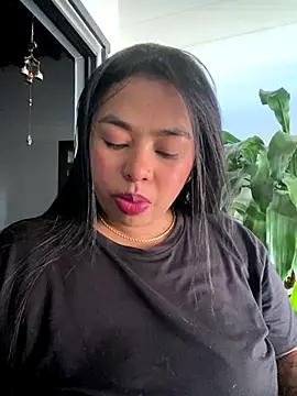 Snapshot of PUSHYLATE chatting on 11/02/25, 09:28 PUSHYLATE online show from 11/02/25, 09:28