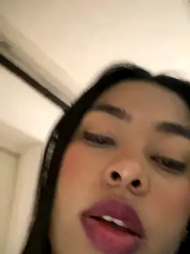 Snapshot of PUSHYLATE chatting on 11/29/25, 01:58 PUSHYLATE online show from 11/29/25, 01:58