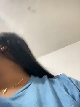 Snapshot of PUSHYLATE chatting on 12/20/25, 01:51 PUSHYLATE online show from 12/20/25, 01:51