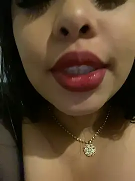 Snapshot of PUSHYLATE chatting on 02/07/26, 02:48 PUSHYLATE online show from 02/07/26, 02:48