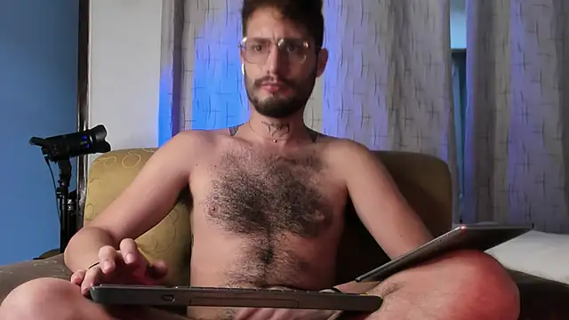 axel giracr online show from 02/08/25, 09:57