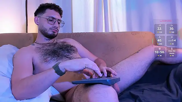 axel giracr online show from 02/07/26, 07:50