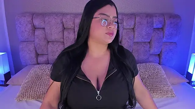 Emilyboobss online show from 03/05/26, 04:30