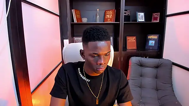 JacksonMuller  online show from 03/17/25, 12:14