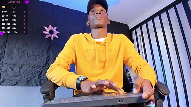 JacksonMuller  online show from 12/02/25, 01:17