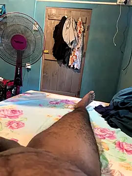 amil93sl online show from 10/31/25, 06:14