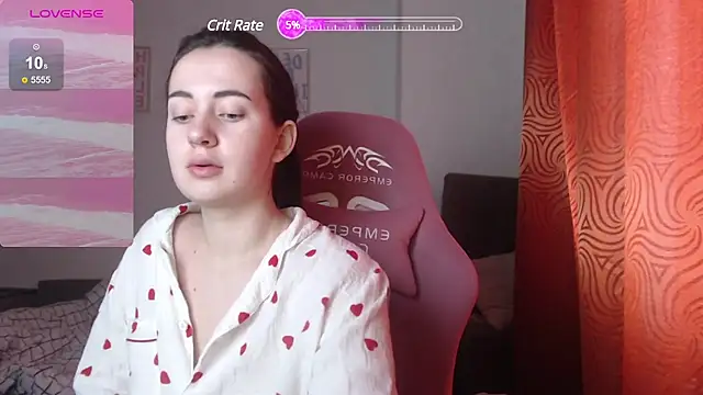 SweetieKendl online show from 02/26/25, 02:03