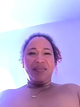 debboraWagner online show from 12/21/25, 12:12