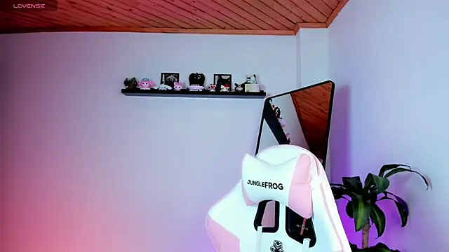 kali ka  online show from 04/13/26, 08:25