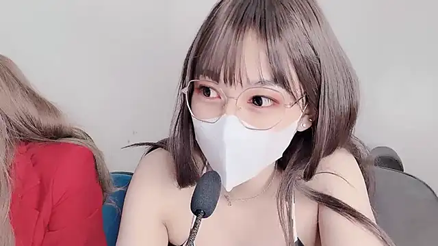 Snapshot of Mono-Stewardesss chatting on 12/10/24, 04:34 Mono-Stewardesss online show from 12/10/24, 04:34