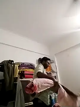 findmemylove online show from 01/12/25, 07:31