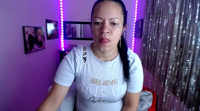 Cristal w online show from 03/07/25, 01:18