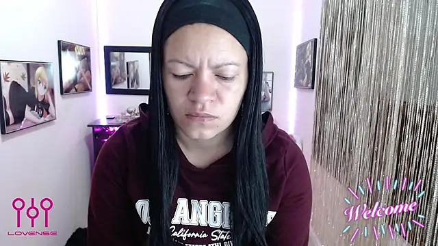 Cristal w online show from 10/15/25, 12:38