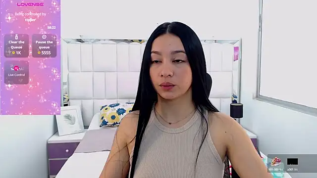 Lila Pinky online show from 03/01/25, 05:05