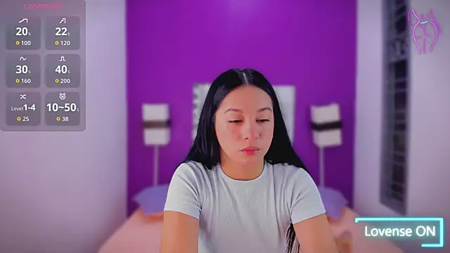 Lila Pinky online show from 11/08/25, 12:05