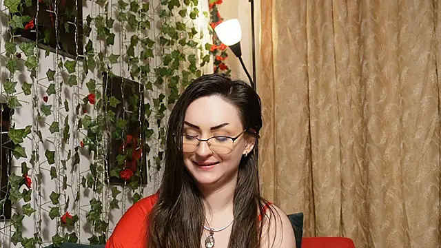 NaughtYHomemadE online show from 02/09/26, 06:50