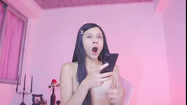 Snapshot of Stryxcy chatting on 01/07/25, 02:42 Stryxcy online show from 01/07/25, 02:42