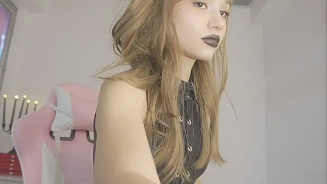 Snapshot of Stryxcy chatting on 03/05/25, 09:27 Stryxcy online show from 03/05/25, 09:27