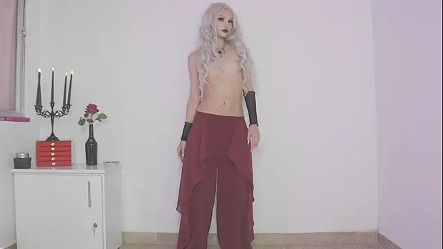 Snapshot of Stryxcy chatting on 03/11/25, 06:10 Stryxcy online show from 03/11/25, 06:10