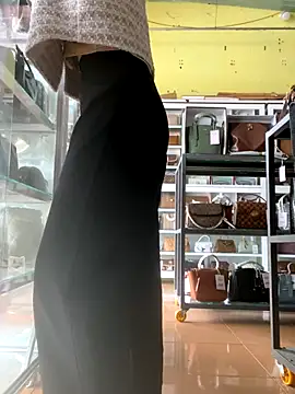 Rosa 998 online show from 10/28/25, 01:20