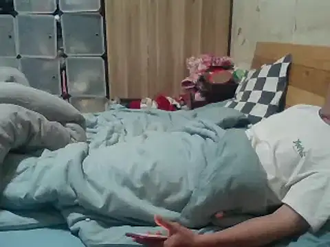 Beijing2000 online show from 03/02/25, 03:59