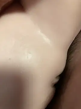 Beijing2000 online show from 10/21/25, 02:01