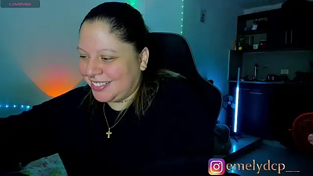 Snapshot of mariana_maze chatting on 06/09/26, 03:40 mariana maze online show from 06/09/26, 03:40