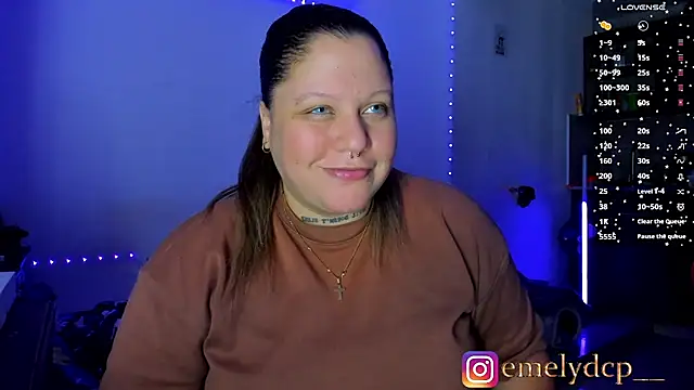 Snapshot of mariana_maze chatting on 07/23/26, 05:05 mariana maze online show from 07/23/26, 05:05
